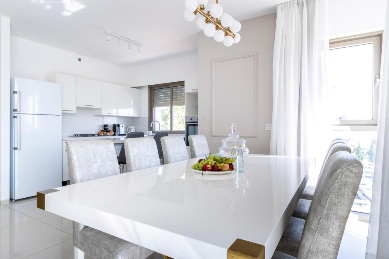 Luxury Three-Bedroom/Terrace Over Old City View Jerusalem Eksteriør bilde