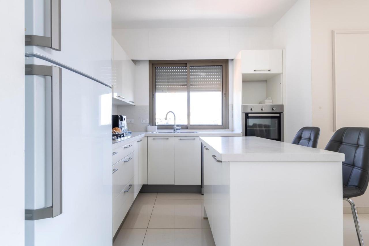 Luxury Three-Bedroom/Terrace Over Old City View Jerusalem Eksteriør bilde