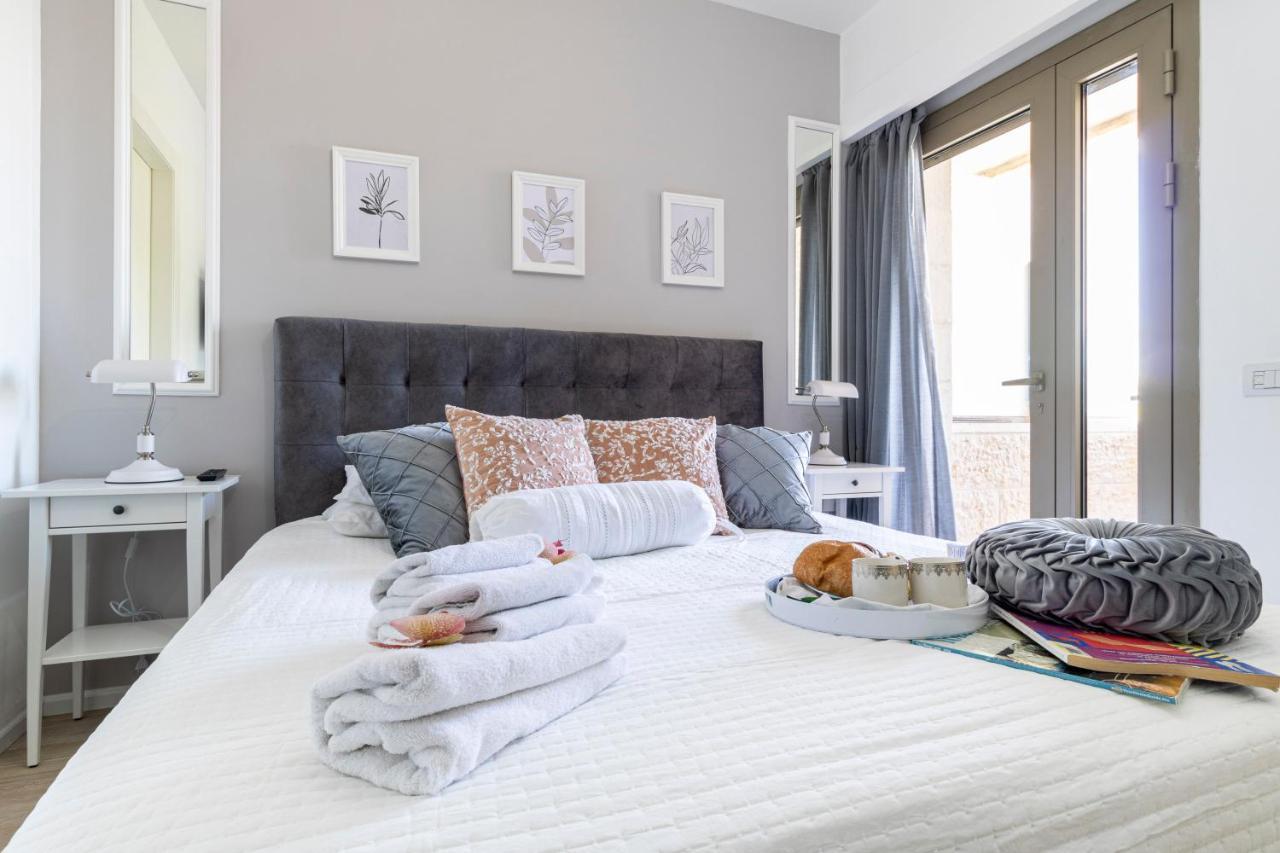 Luxury Three-Bedroom/Terrace Over Old City View Jerusalem Eksteriør bilde